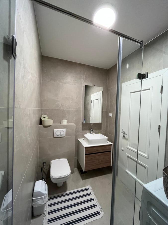 Central Luxury Apartment Pristina Exteriör bild